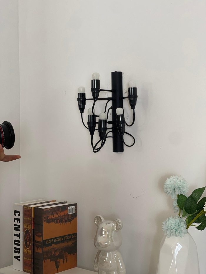 Classic 2097 Wall Light - Image 3