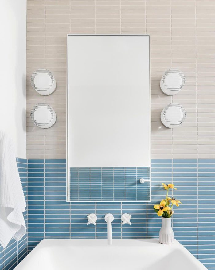 Crisp Wall Sconce - Image 4