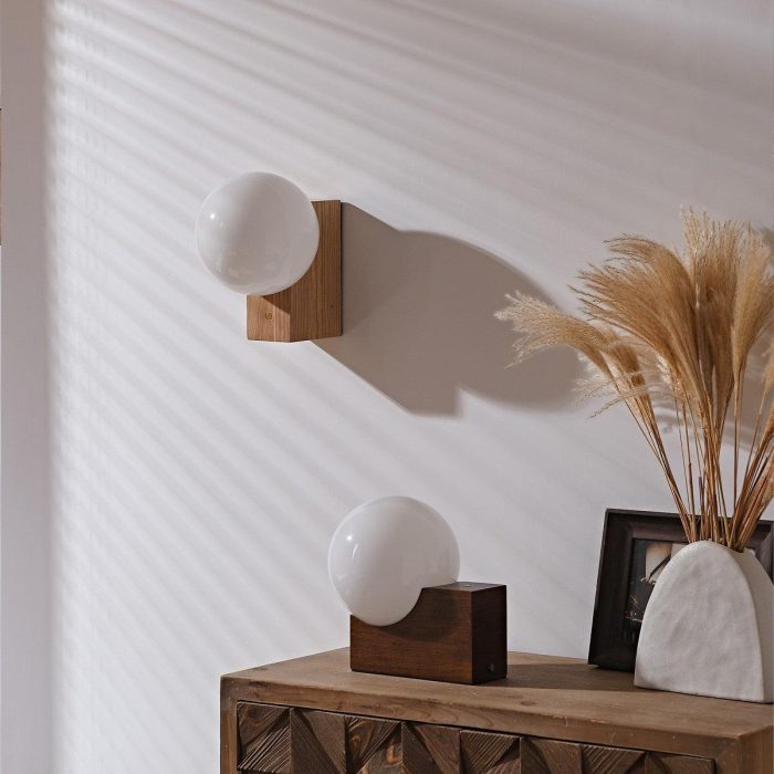 Eveline Wall Light - Image 3