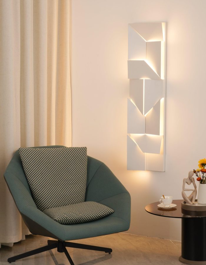 Shadows Grand Plug-in Sconce - Image 82