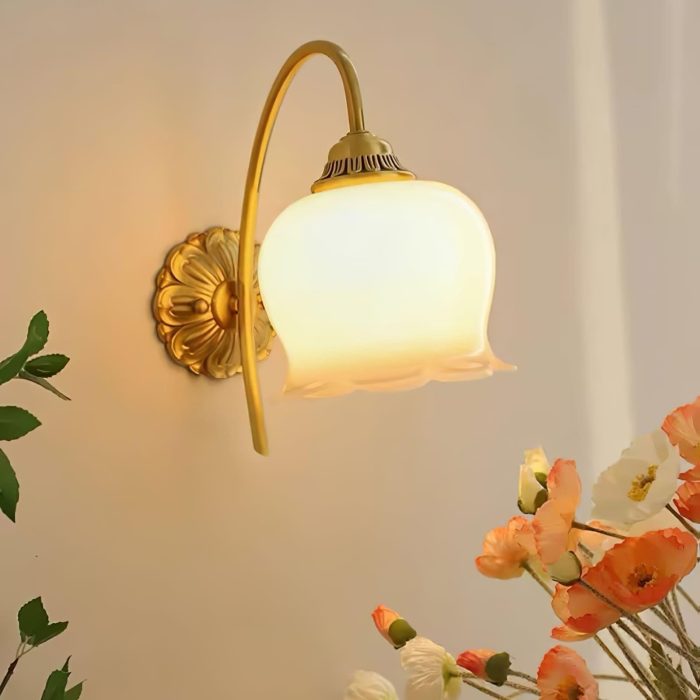 Vintage Mia Wall Lamp - Image 17
