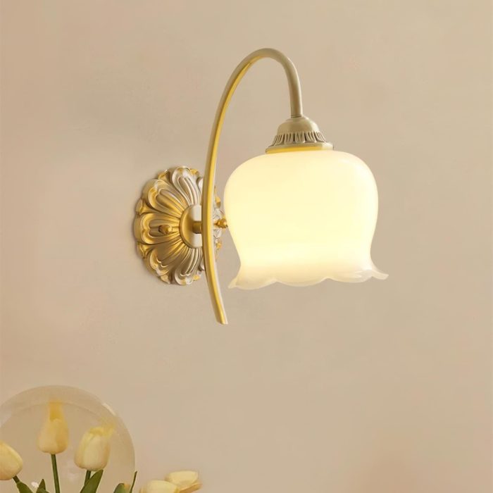 Vintage Mia Wall Lamp - Image 51
